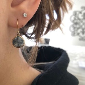 blk marble EARRINGS!!